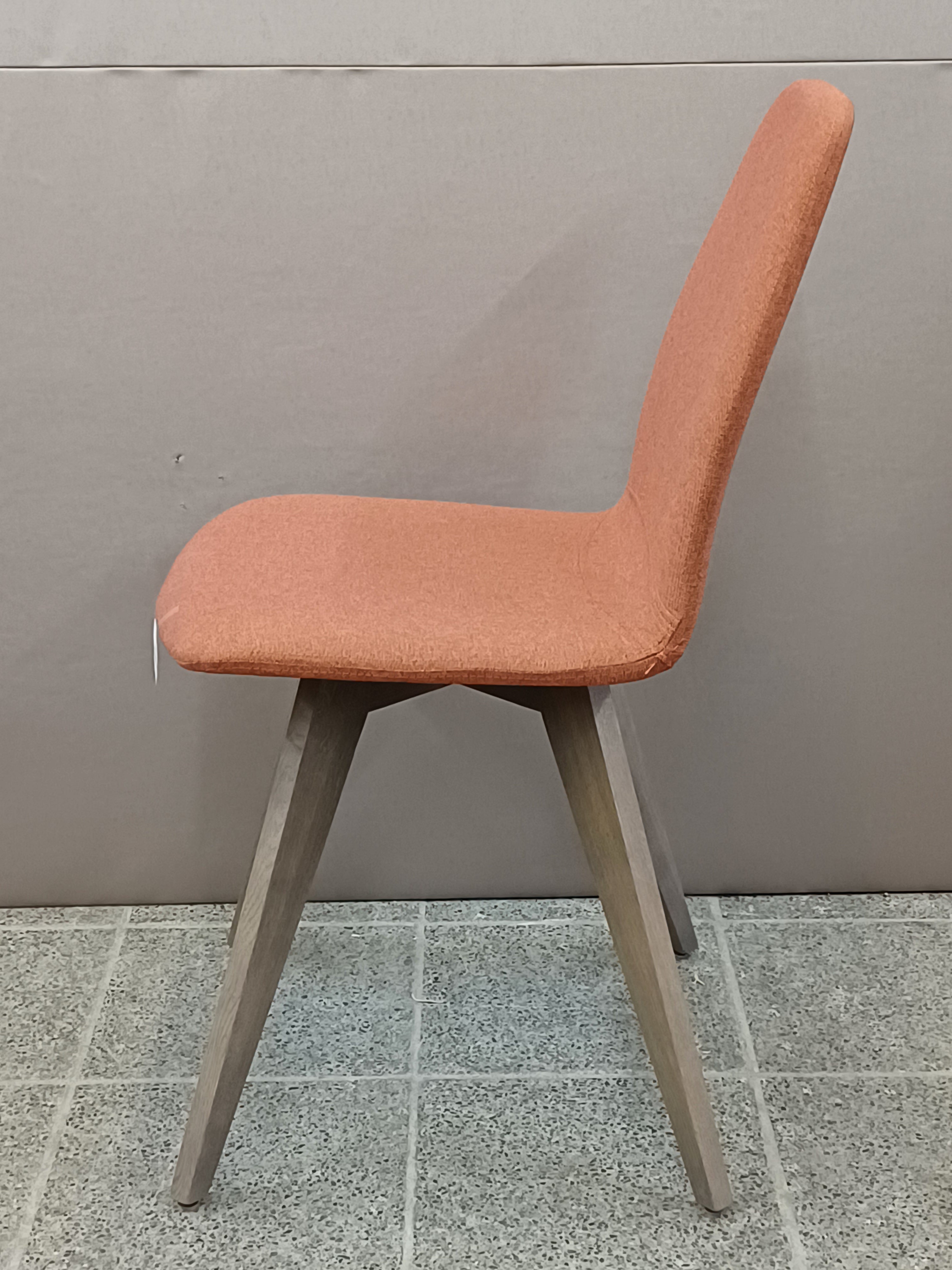 1749 Stuhl